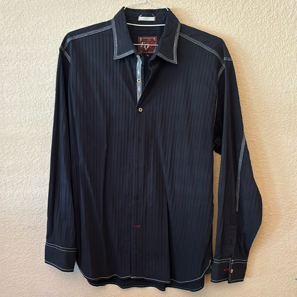 EQ Black, textured, Button Down
